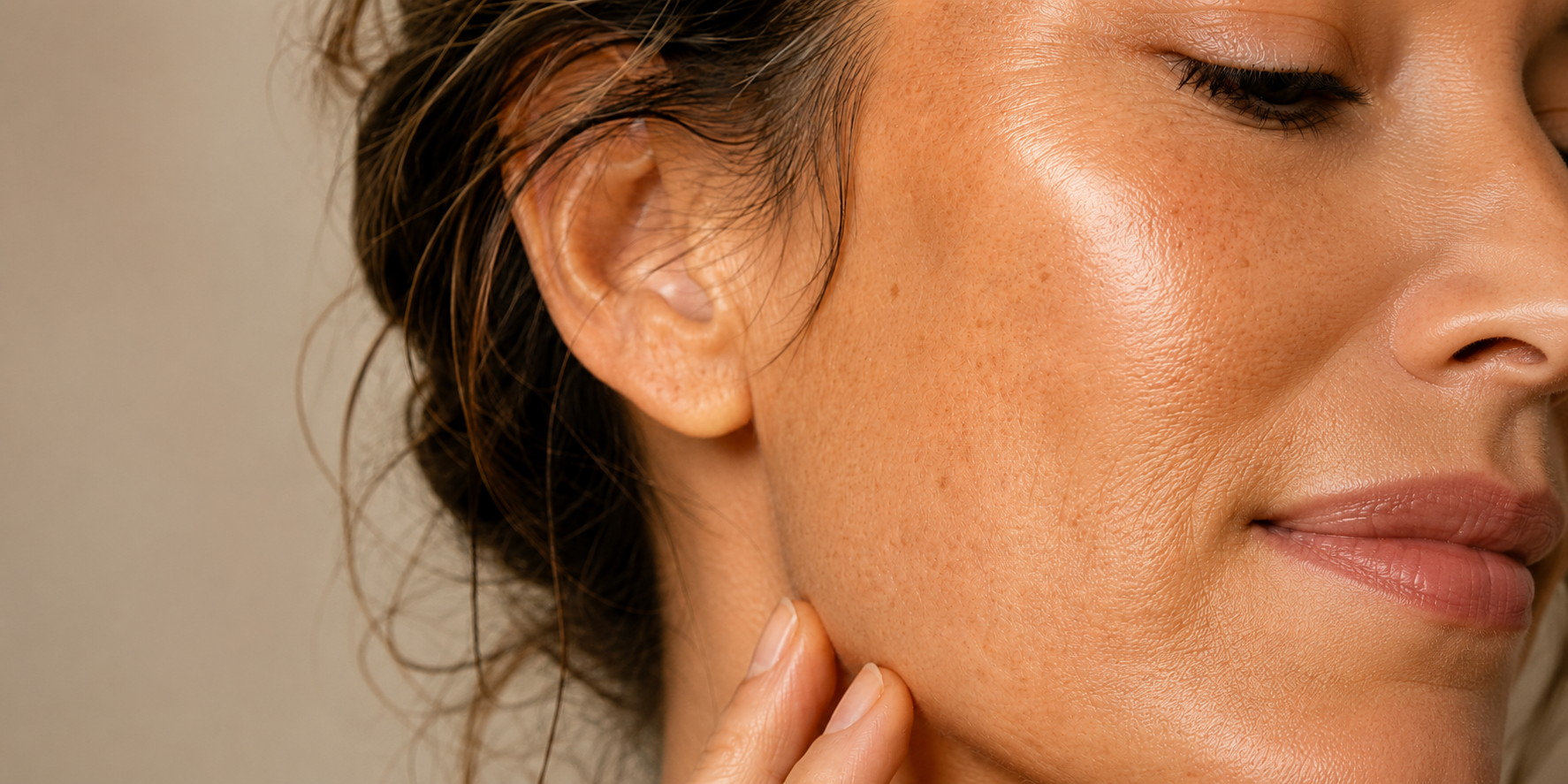 Perimenopause and Skin Changes: What Happens Beneath the Surface