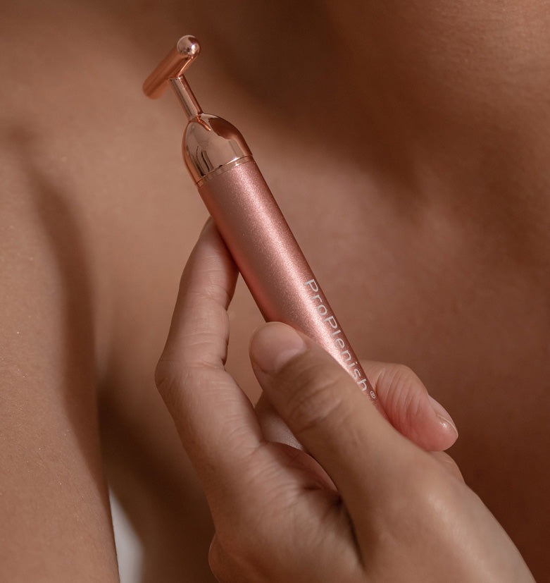 Reduce puffiness and brighten skin